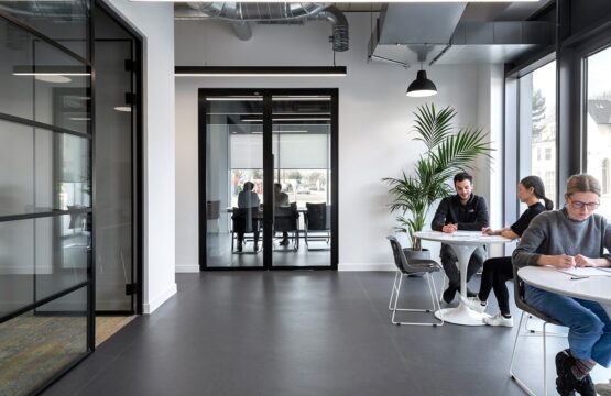 ECE Sussex Studio – breakout