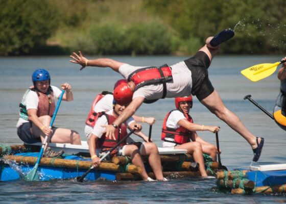 Bath-Race-In-Text-Image