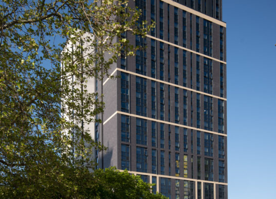 PMO exterior B0145a