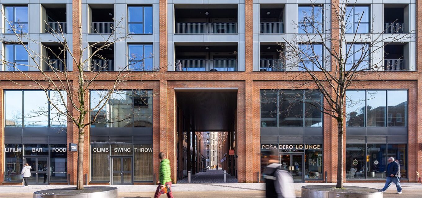 Marketfield Way – front