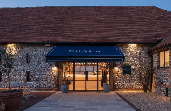 Chalk Restaurant – hero entrance
