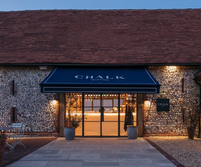 Chalk Restaurant – hero entrance