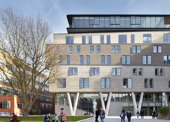 Queen Mary Grad Centre – hero