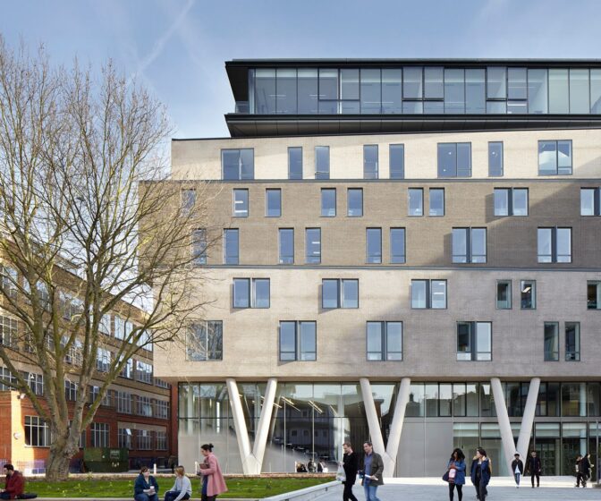 Queen Mary Grad Centre – hero