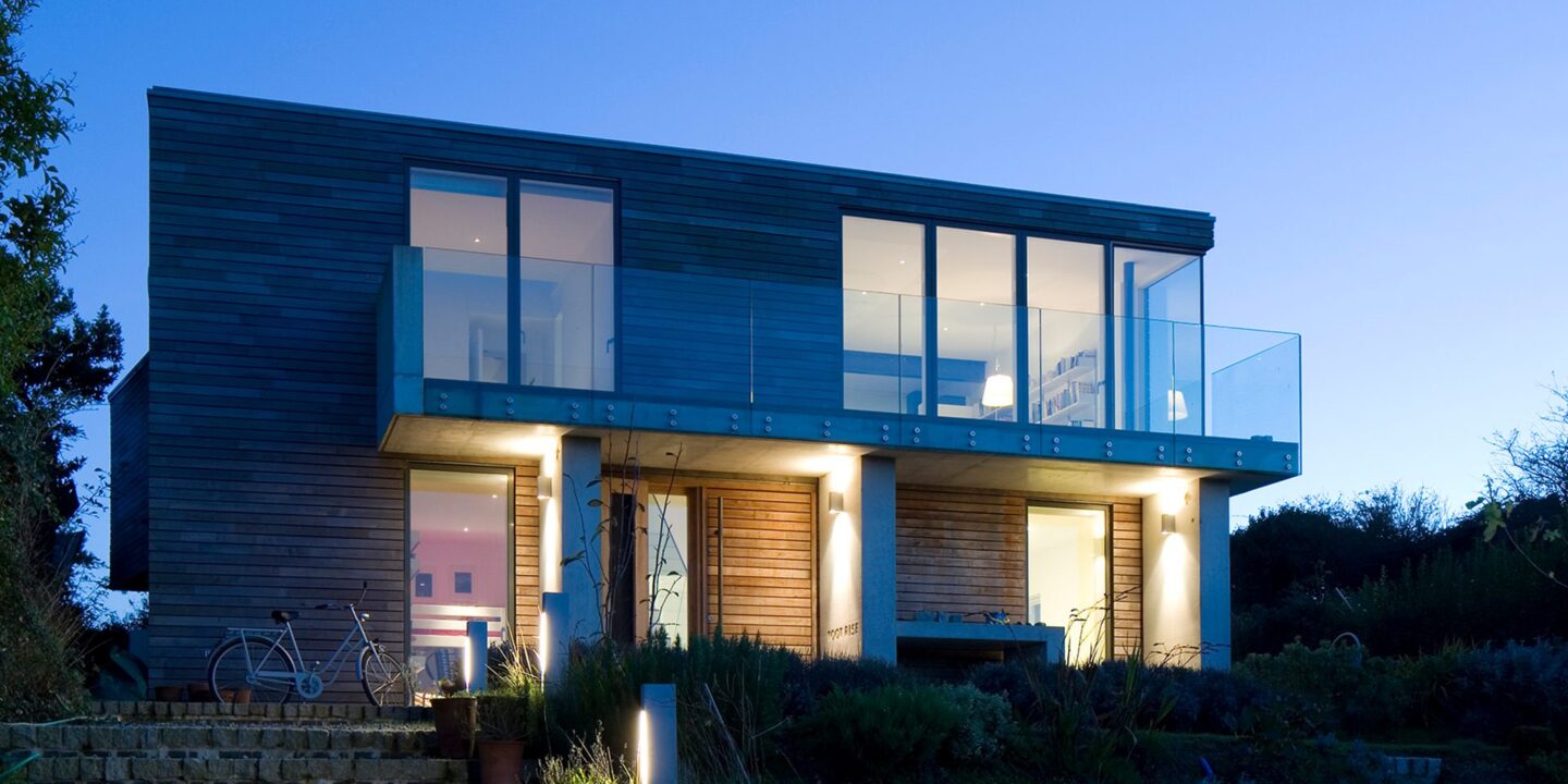 Toot Rise – hero entrance